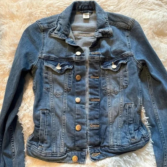 H&M denim jacket - Picture 2 of 5